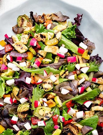Salada de Vegetais Grelhados com Molho Cremoso